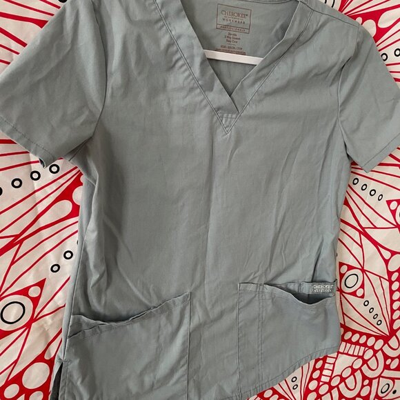 Grey Scrub Shirt - Picture 5 of 10